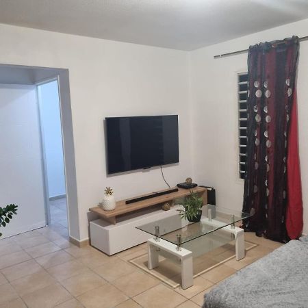 Location De Charme Aux Abymes Apartment Les Abymes Ngoại thất bức ảnh